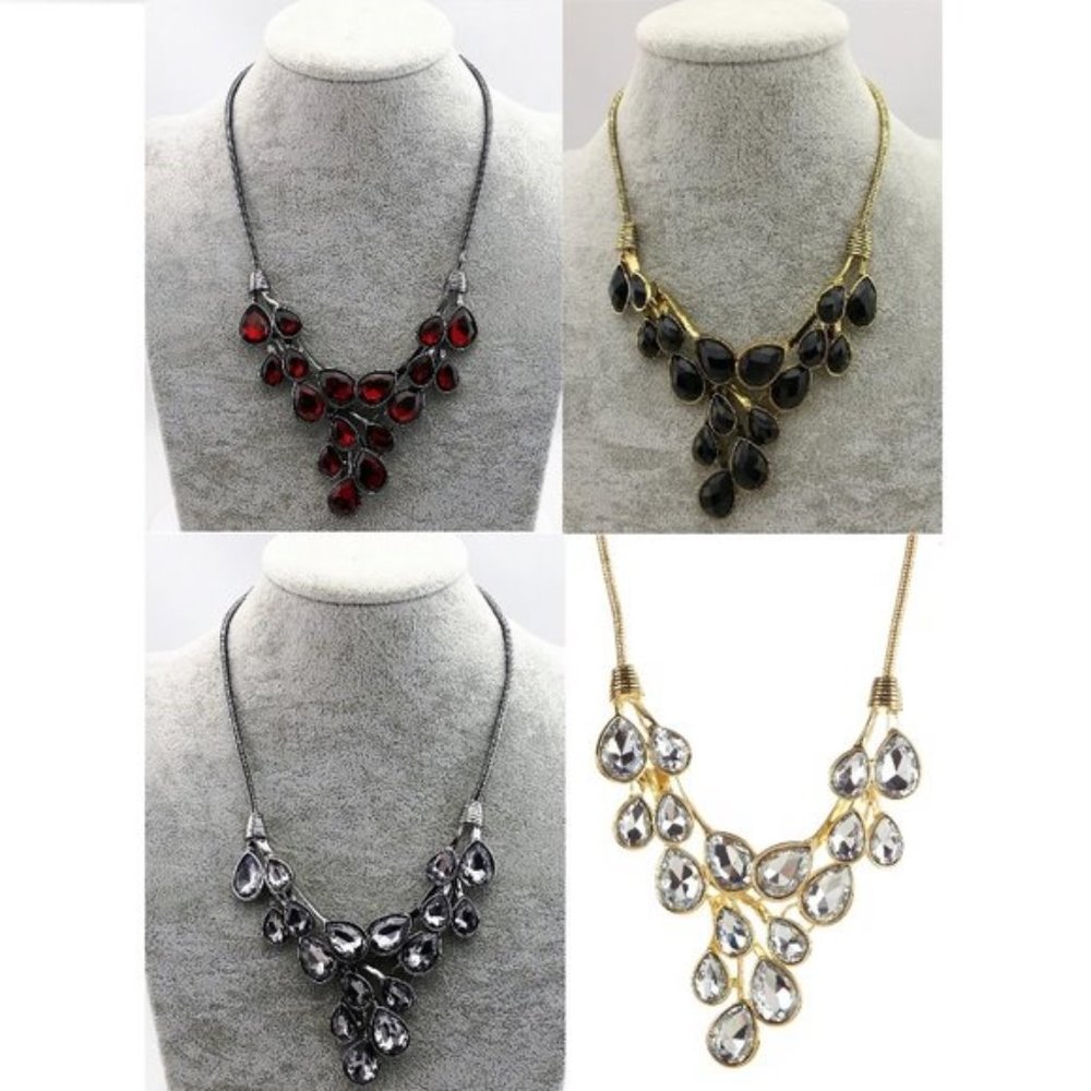 Crystal Droplets Cluster Necklace (N 057)